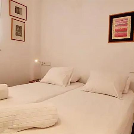 Florit Flats - The Canovas Apartment บาเลนเซีย ภายนอก รูปภาพ